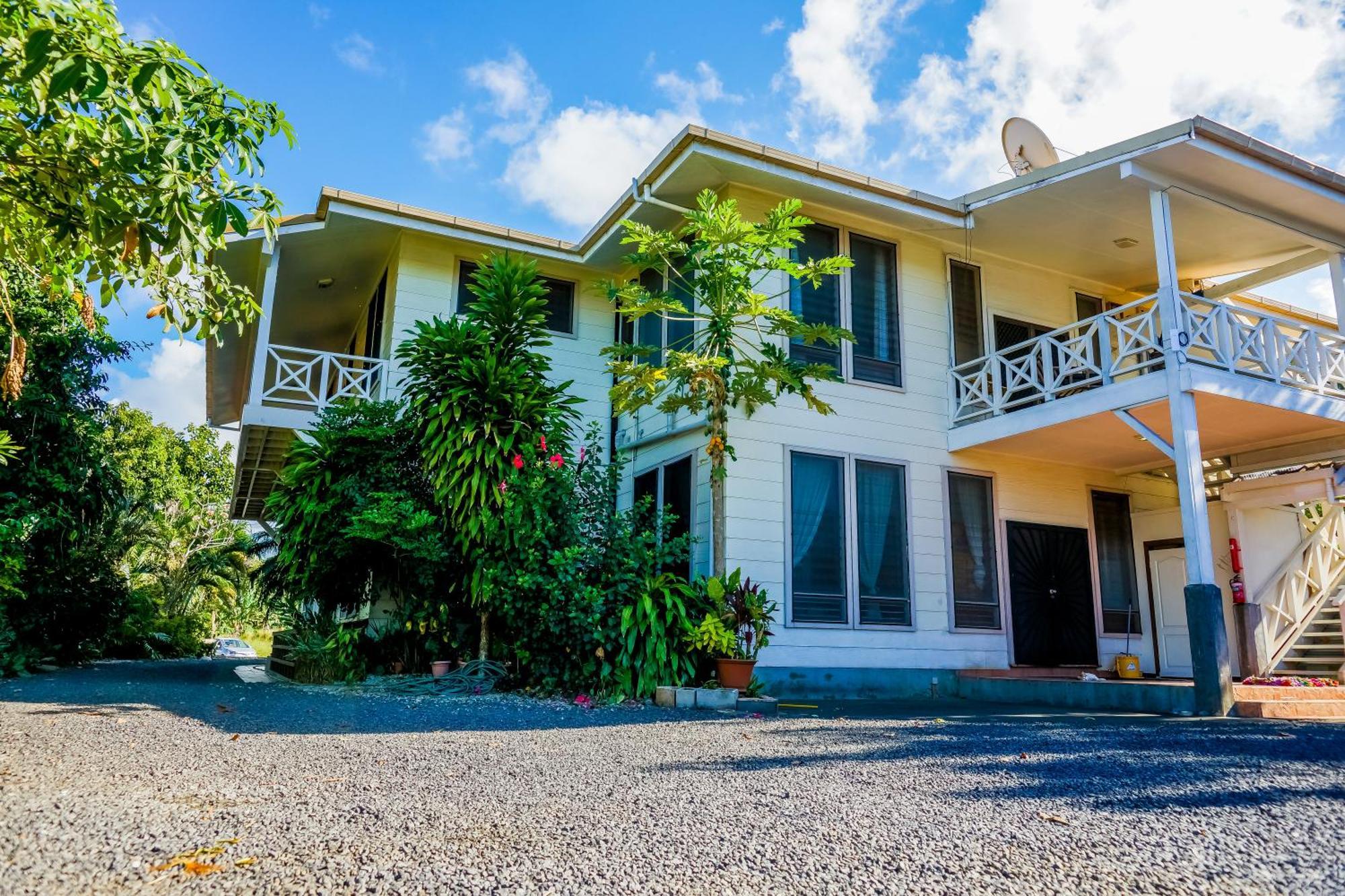 Lynn'S Getaway Hotel Apia Exterior photo